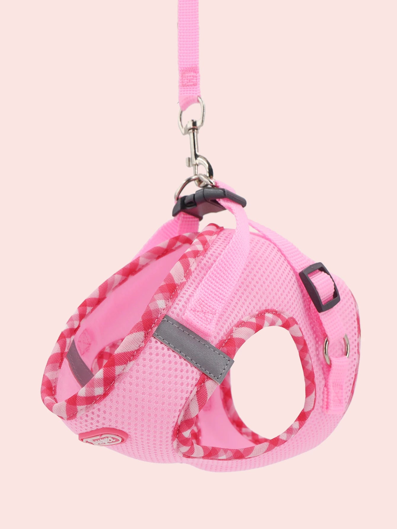 Adjustable Anti-Pull Dog Harness – No-Choke Comfort Control for Small & Medium Dogs